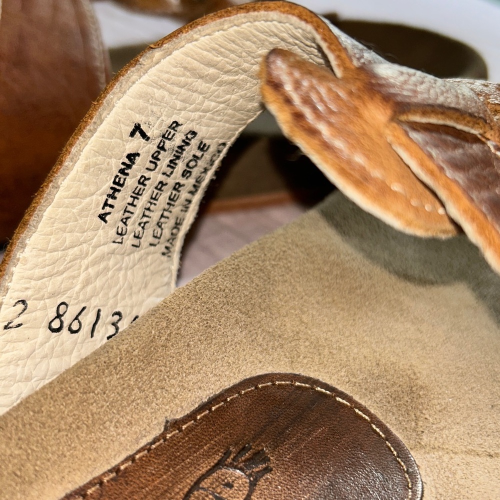 Freebird Athena Size 7 Leather Braided Thong Sandals - Picture 4 of 10